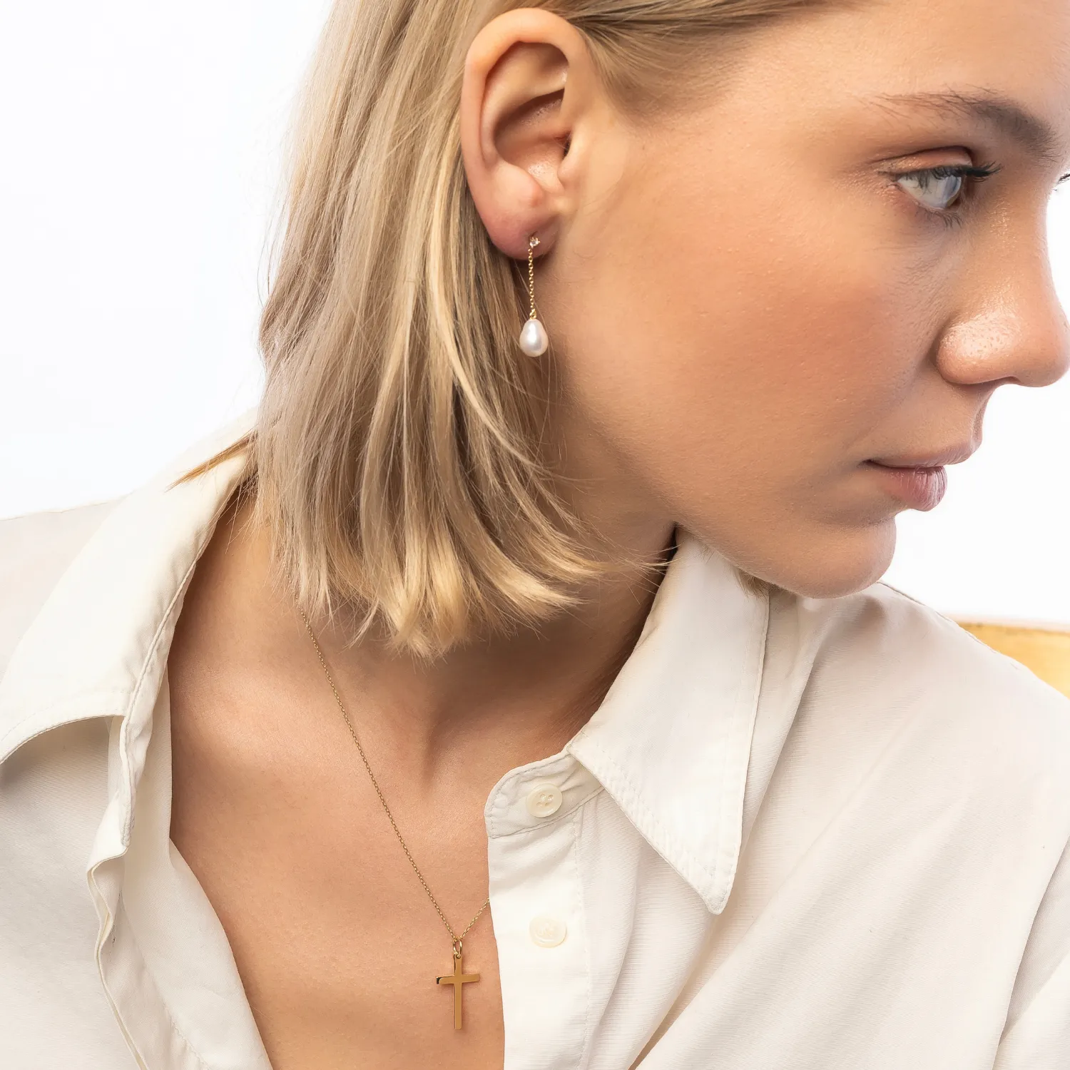 9ct Solid Gold Cross Pendant Necklace sold by Spero London product image thumbnail 5