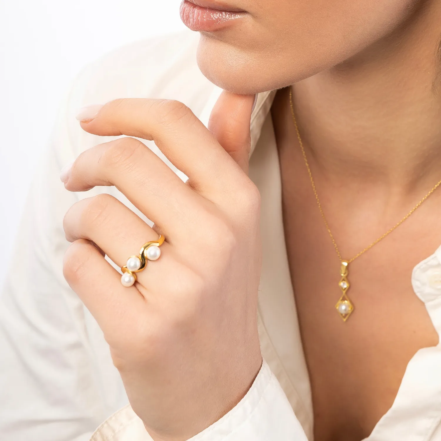 Twisted Pearl Sterling Silver Ring sold by Spero London product image thumbnail 4