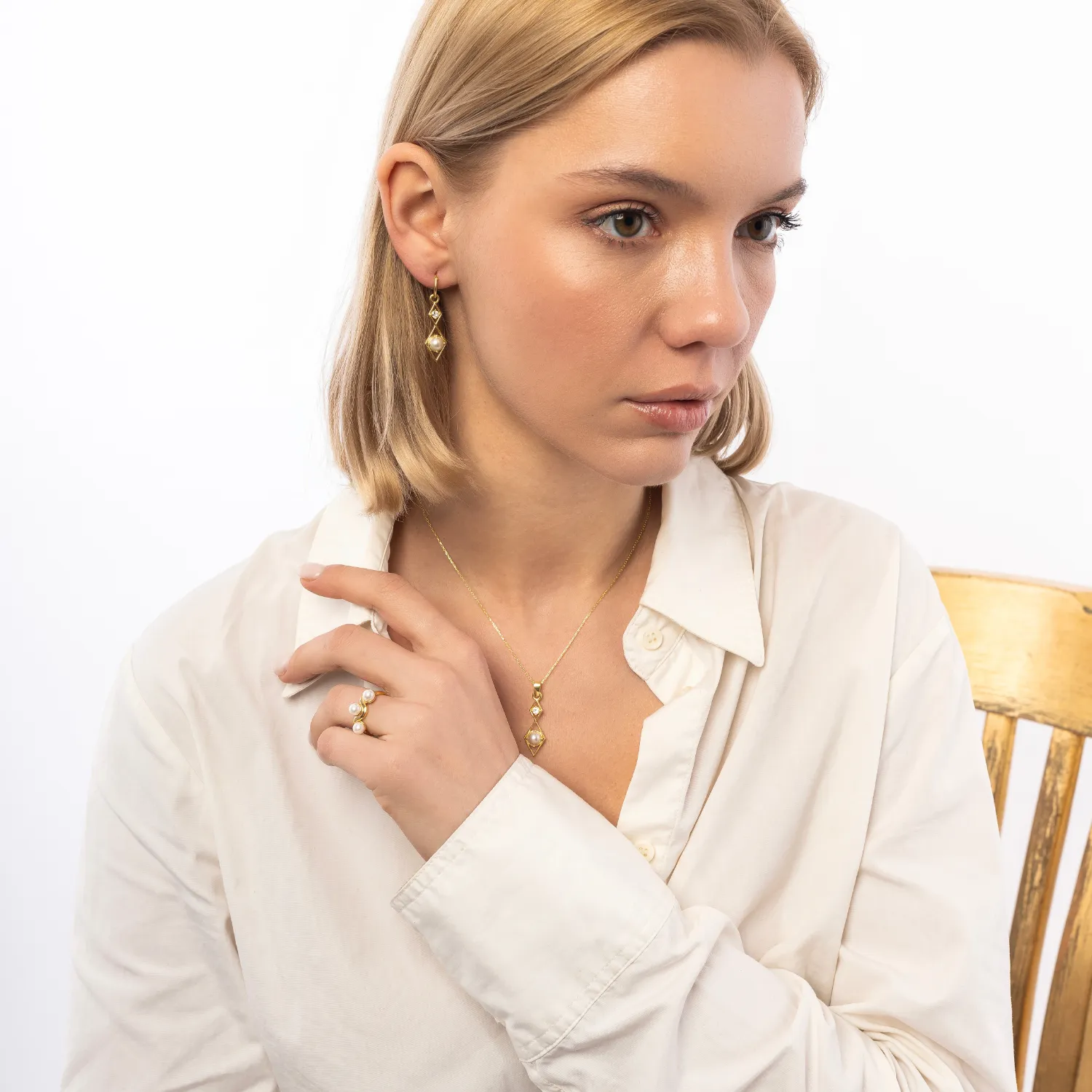 Twisted Pearl Sterling Silver Ring sold by Spero London product image thumbnail 5