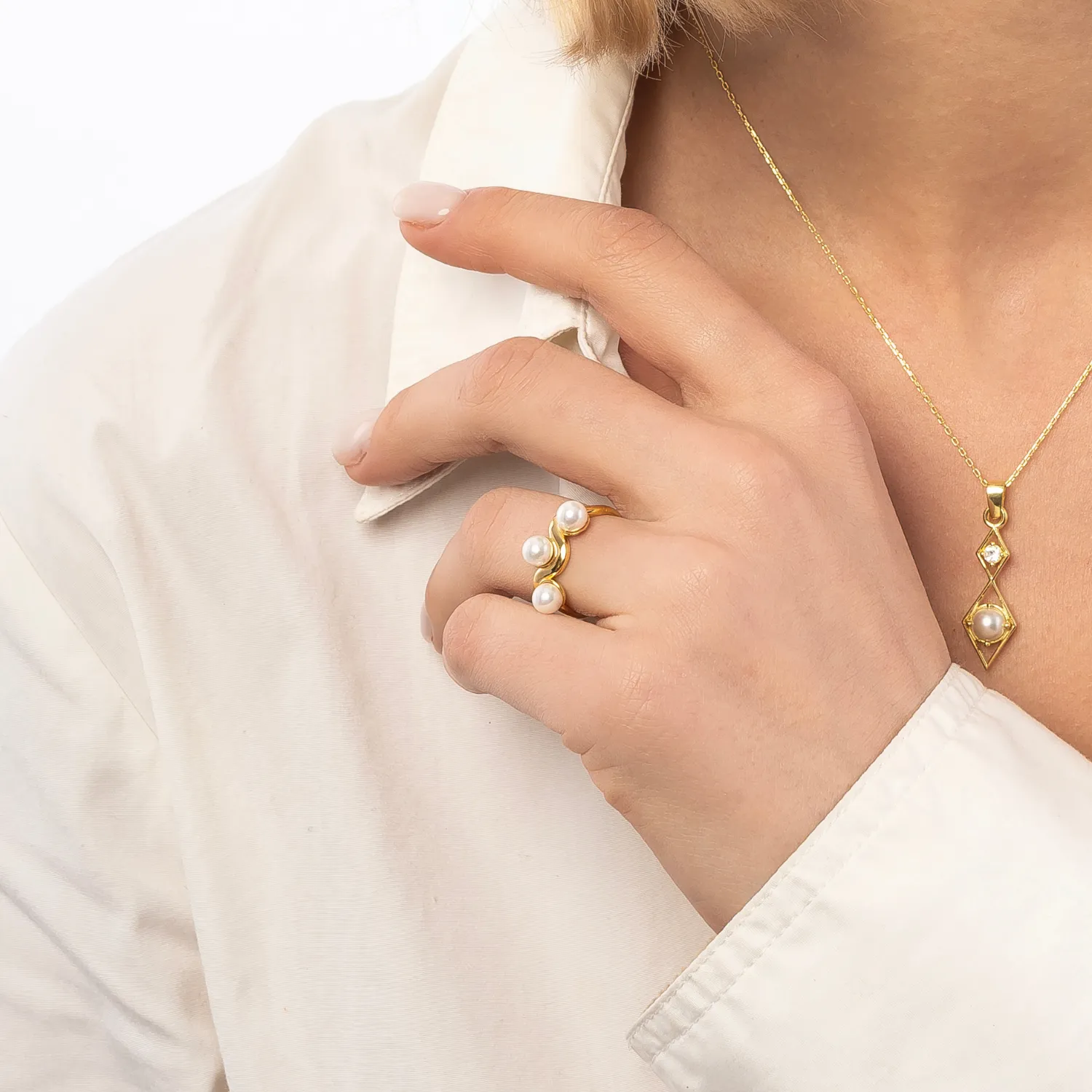 Twisted Pearl Sterling Silver Ring sold by Spero London product image thumbnail 2