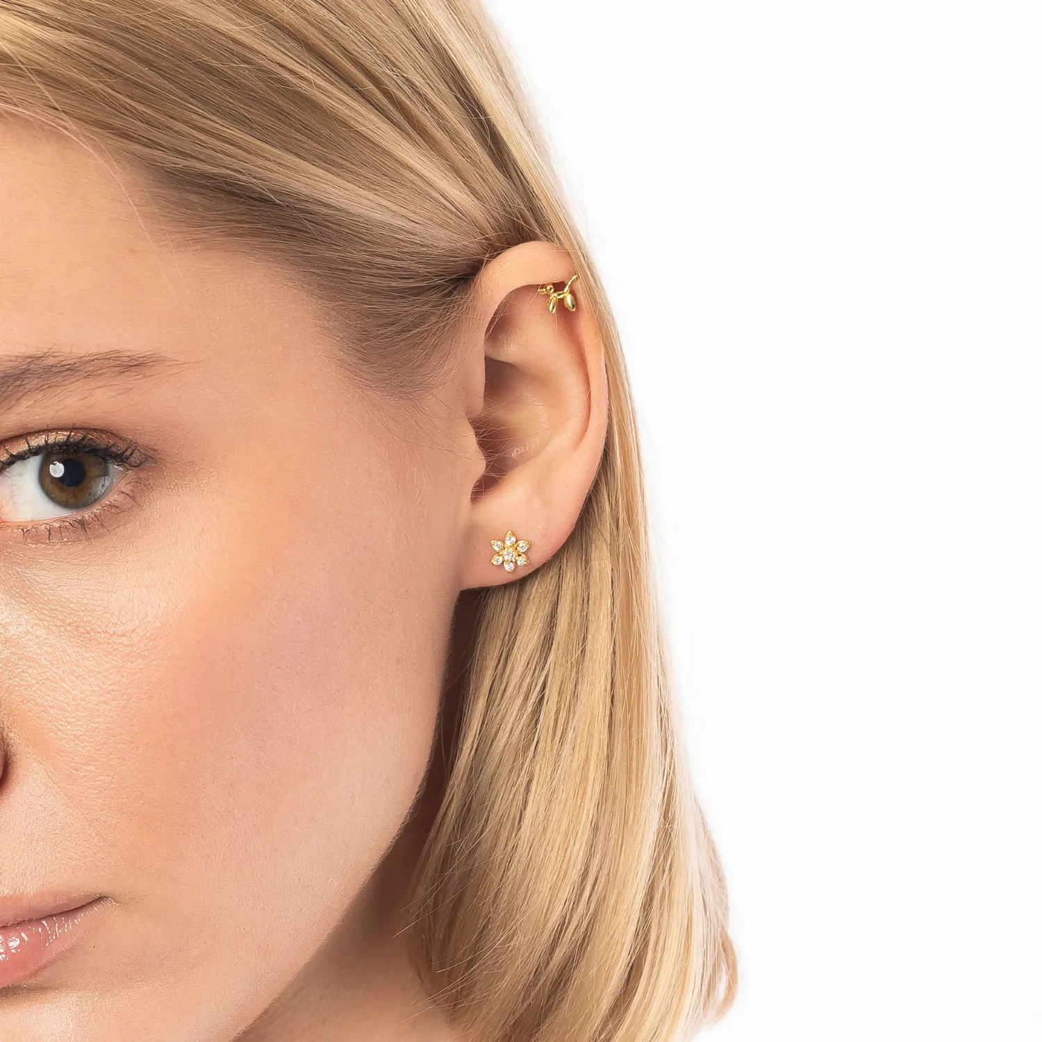 Fine 14k Solid Gold Diamond Star Single Earring sold by Spero London product image thumbnail 4