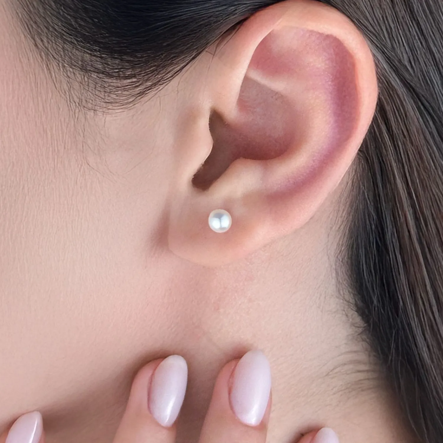 9ct Solid Gold Freshwater Pearl Stud Earrings sold by Spero London product image thumbnail 2