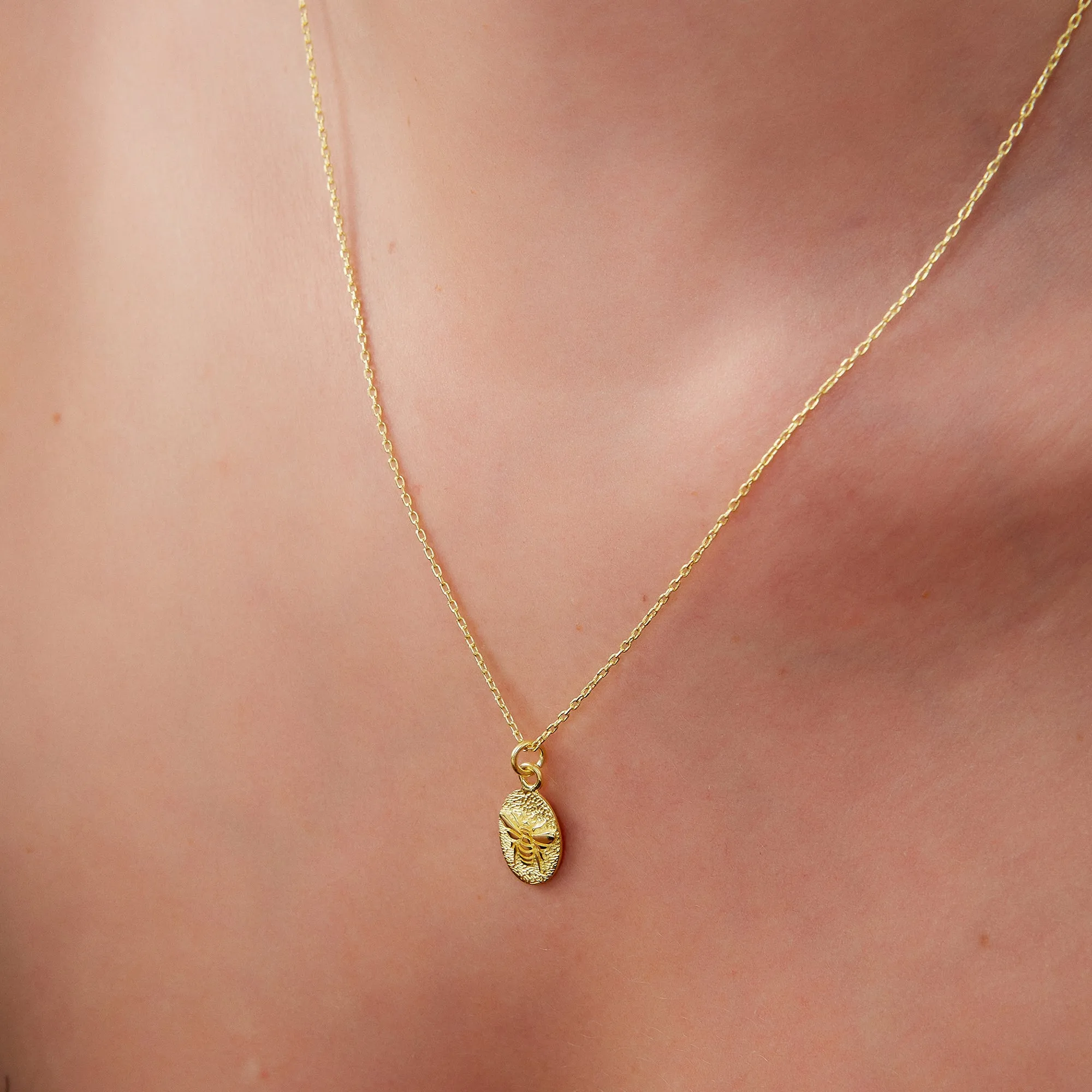 Sterling Silver Bee Chain Pendant Necklace sold by Spero London product image thumbnail 2