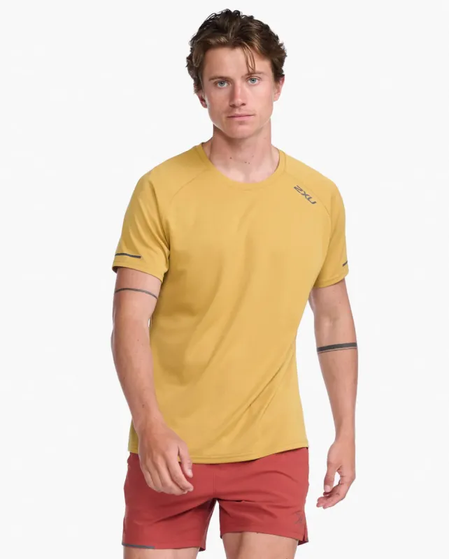 2XU Mens Aero Tee sold by Sportsmans Warehouse