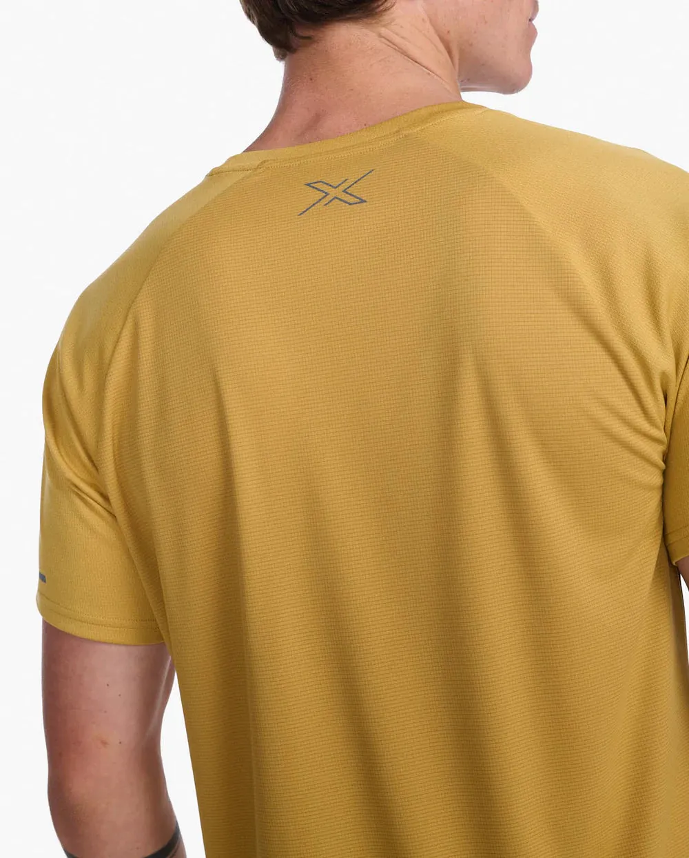 2XU Mens Aero Tee sold by Sportsmans Warehouse product image thumbnail 4