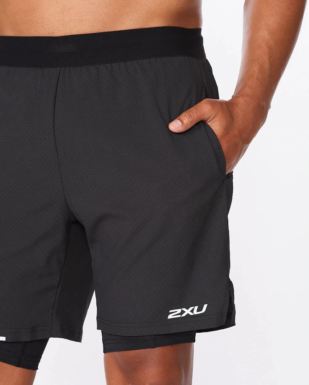 2XU Mens Aero 2-in-1 7 Inch Shorts sold by Sportsmans Warehouse product image thumbnail 3