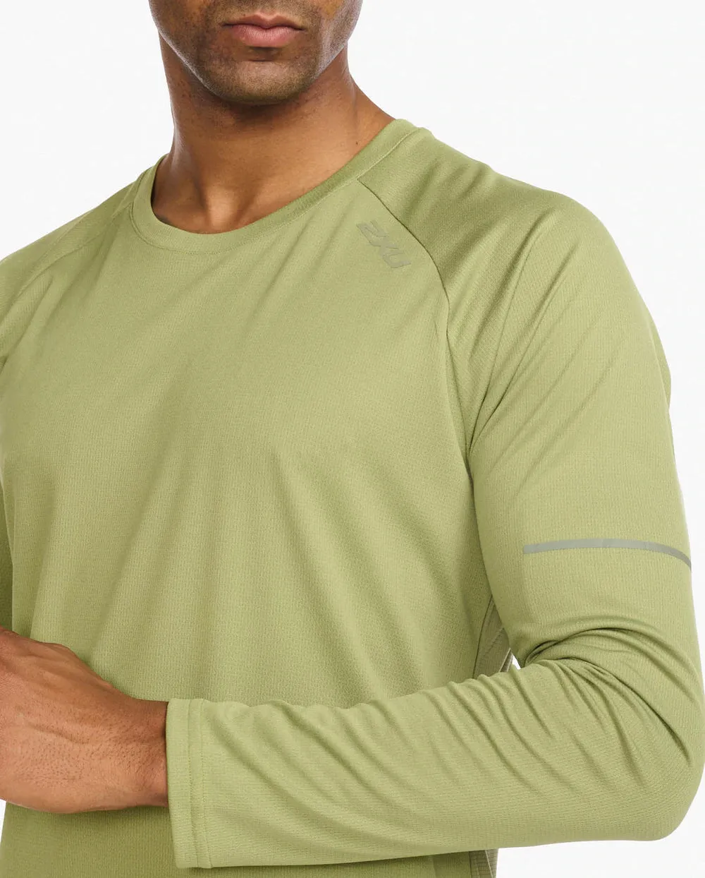 2XU Mens Aero Long Sleeve Top sold by Sportsmans Warehouse product image thumbnail 3