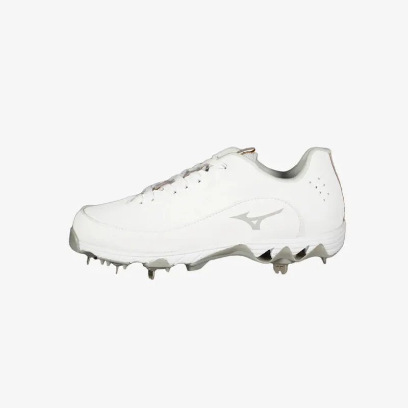 Mizuno Swift 8 Metal Shoe White/White sold by Sportsmans Warehouse
