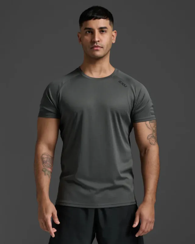 2XU Mens Aero Tee-Jupiter/Black Ref sold by Sportsmans Warehouse