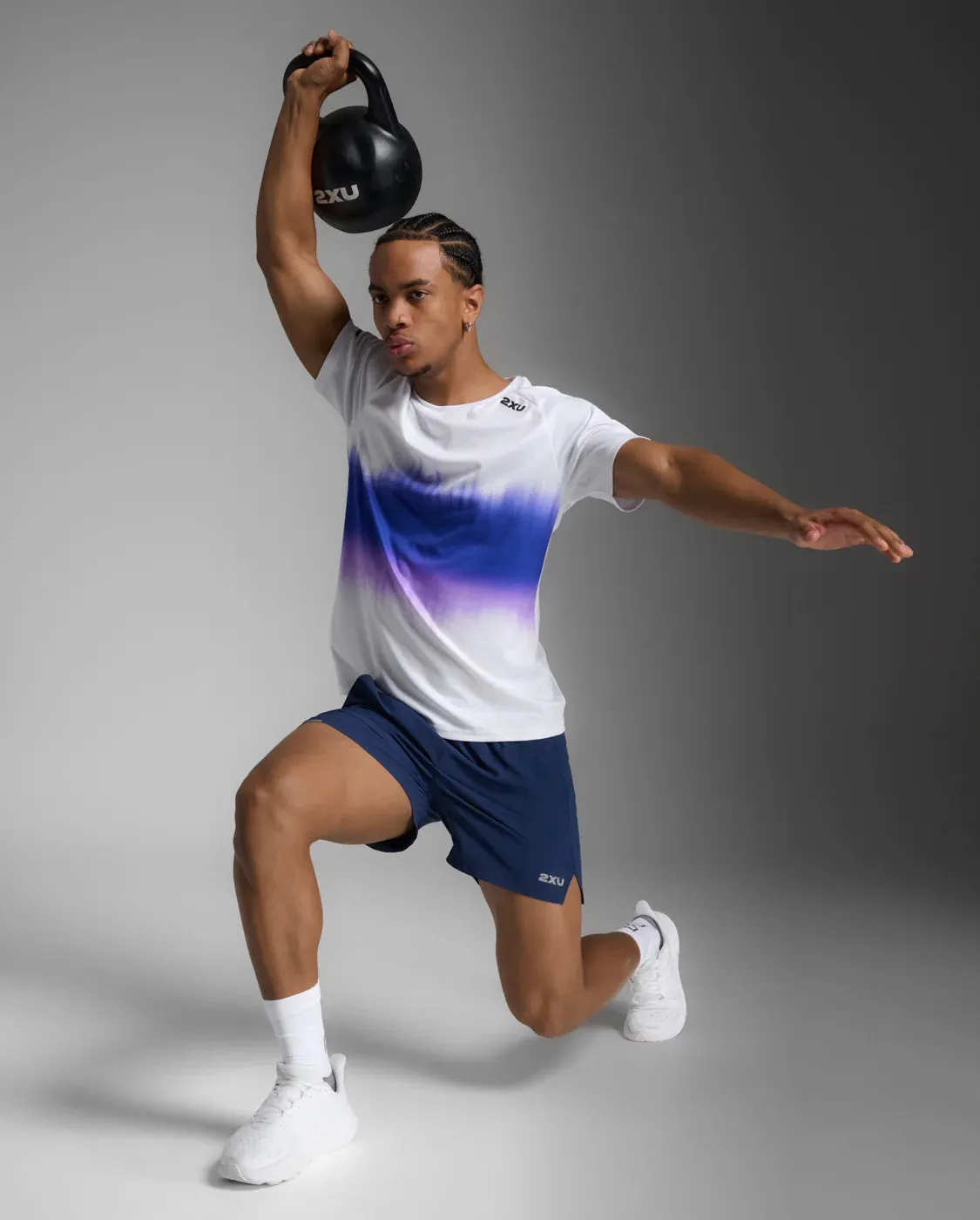 2XU Aero Tee-Multi Stripe/Black Reflective sold by Sportsmans Warehouse product image thumbnail 4