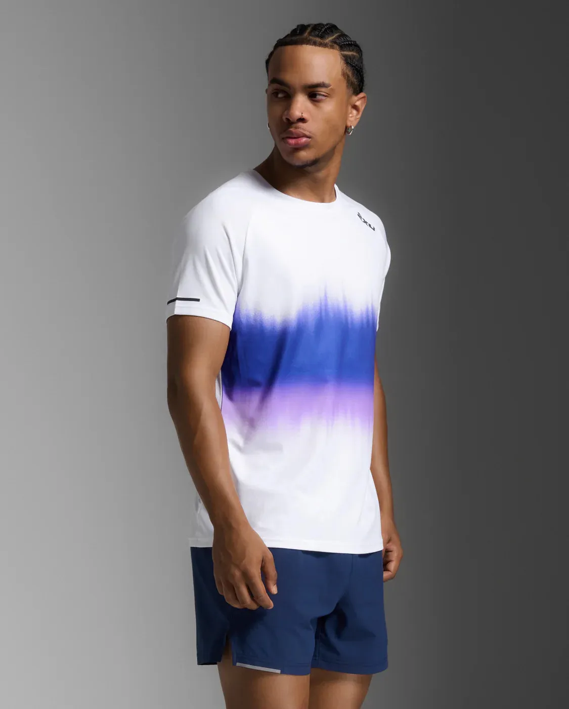 2XU Aero Tee-Multi Stripe/Black Reflective sold by Sportsmans Warehouse product image thumbnail 2