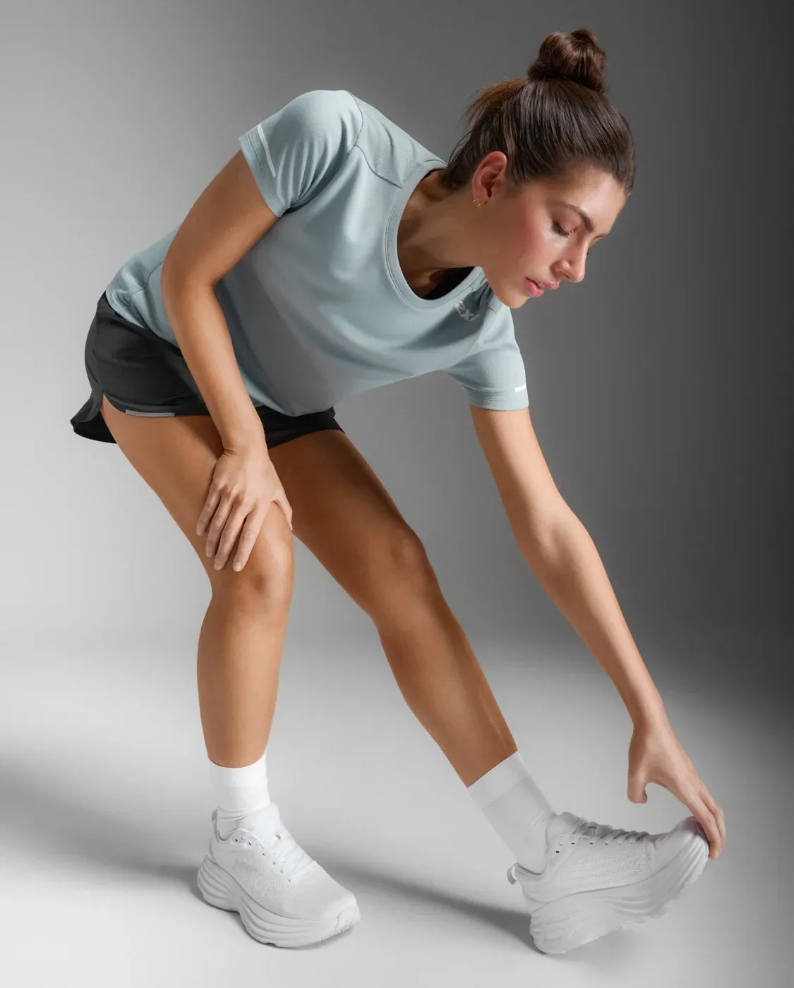 2XU Aero Tee-Smoke Blue/White Reflective sold by Sportsmans Warehouse product image thumbnail 5