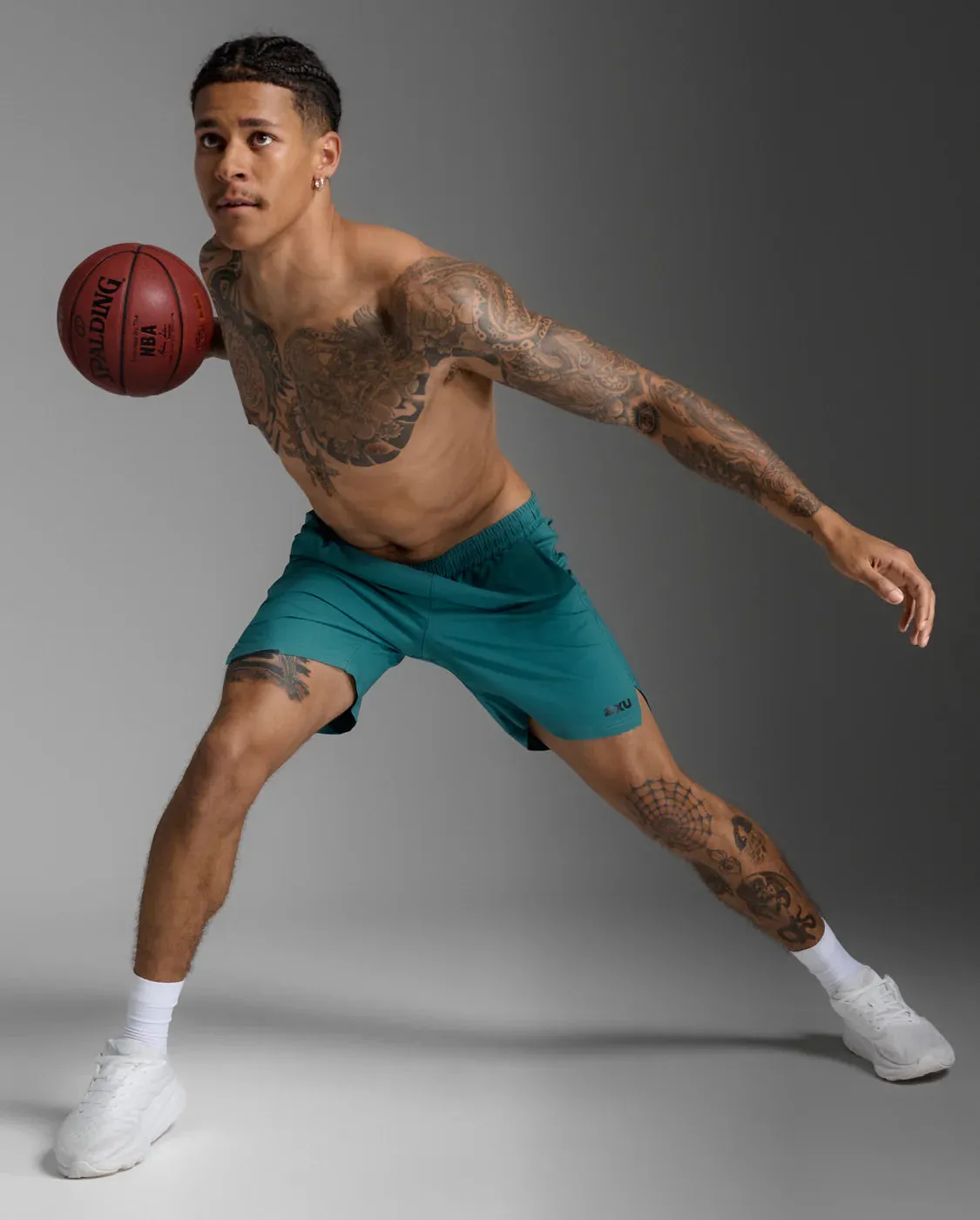 2XU Aero 7 Inch Shorts-Slate Green/Black Reflective sold by Sportsmans Warehouse product image thumbnail 4