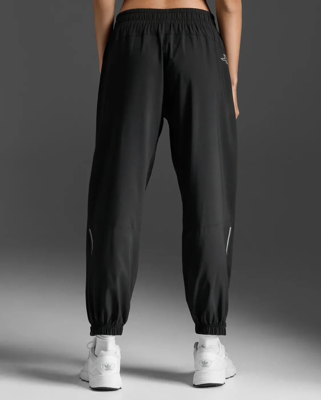 2XU Aero Woven Jogger Black/Silver Reflective sold by Sportsmans Warehouse product image thumbnail 3
