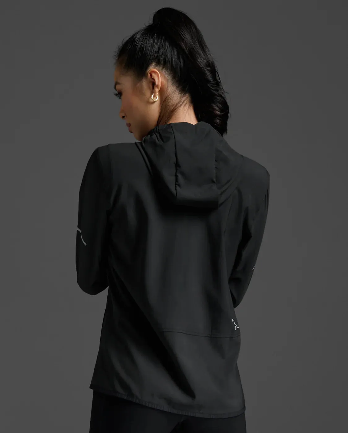 2XU Aero Jacket Black/Silver Reflective sold by Sportsmans Warehouse product image thumbnail 3