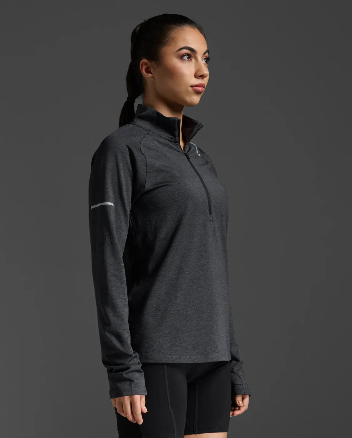 2XU Aero 1/2 Zip Black/Silver Reflective sold by Sportsmans Warehouse product image thumbnail 4