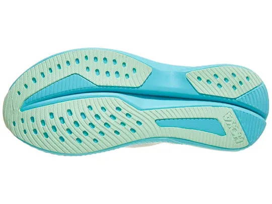 Hoka Womens Mach 6 B-White/Cielo Blue sold by Sportsmans Warehouse product image thumbnail 4