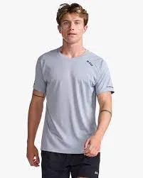 2XU Mens Aero Tee sold by Sportsmans Warehouse