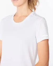 2XU Womens Aero Tee sold by Sportsmans Warehouse product image thumbnail 3