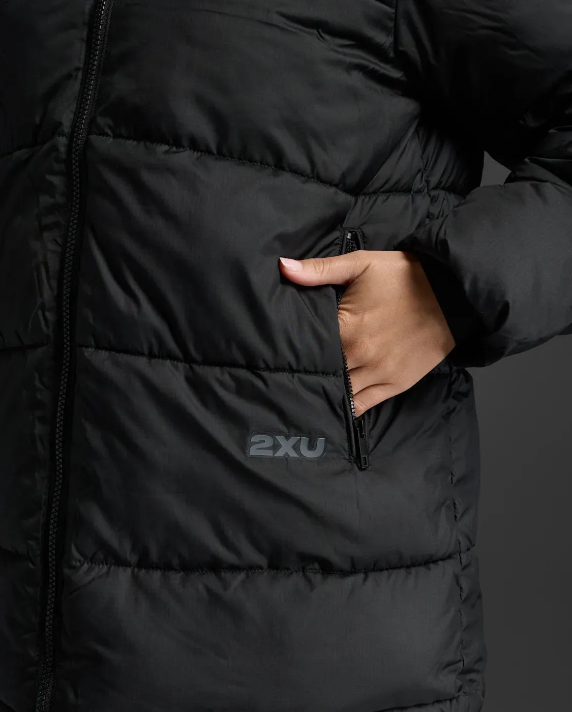 2XU Commute Insulation Longline Jacket-Black/Black sold by Sportsmans Warehouse