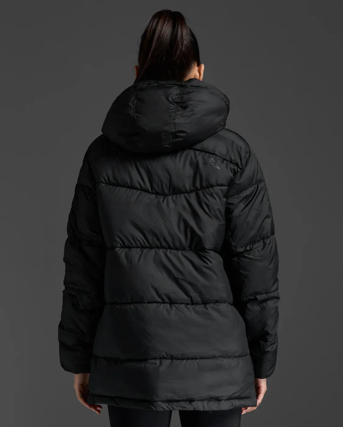 2XU Commute Insulation Longline Jacket-Black/Black sold by Sportsmans Warehouse product image thumbnail 3