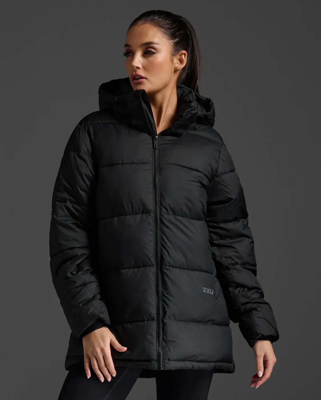 2XU Commute Insulation Longline Jacket-Black/Black sold by Sportsmans Warehouse product image thumbnail 4