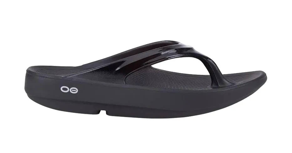 Oofos Oolala Thong - Black sold by Sportsmans Warehouse