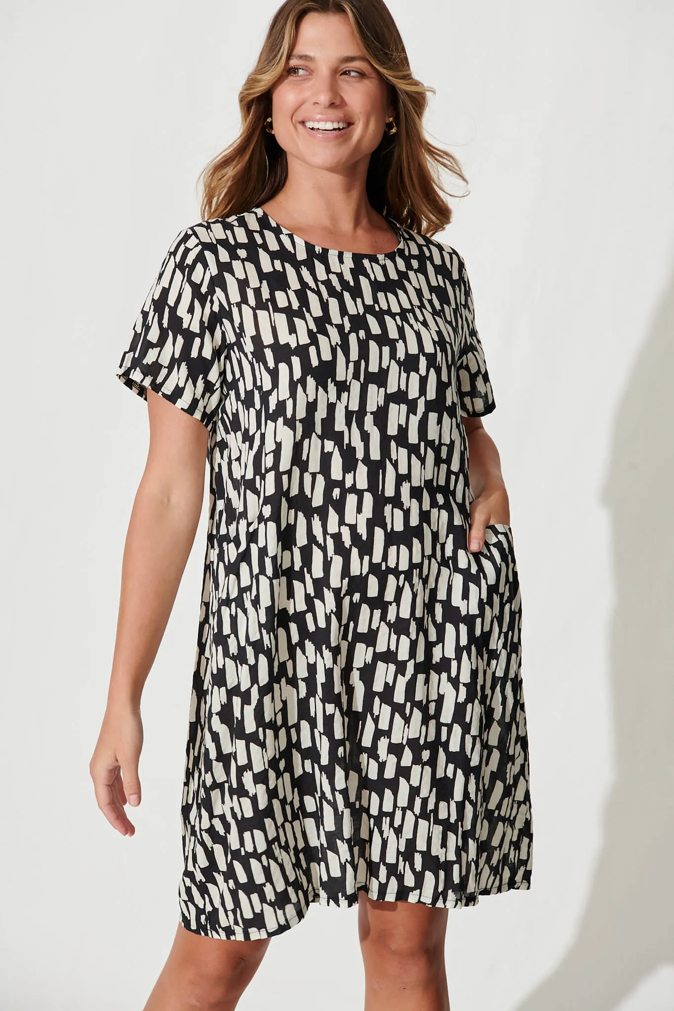 Pisa Wide Leg Pant In Black sold by St Frock