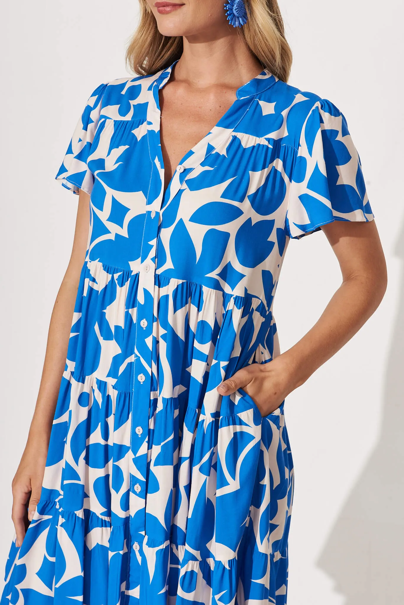 Saldana Smock Dress In White And Blue Leaf Print sold by St Frock product image thumbnail 5