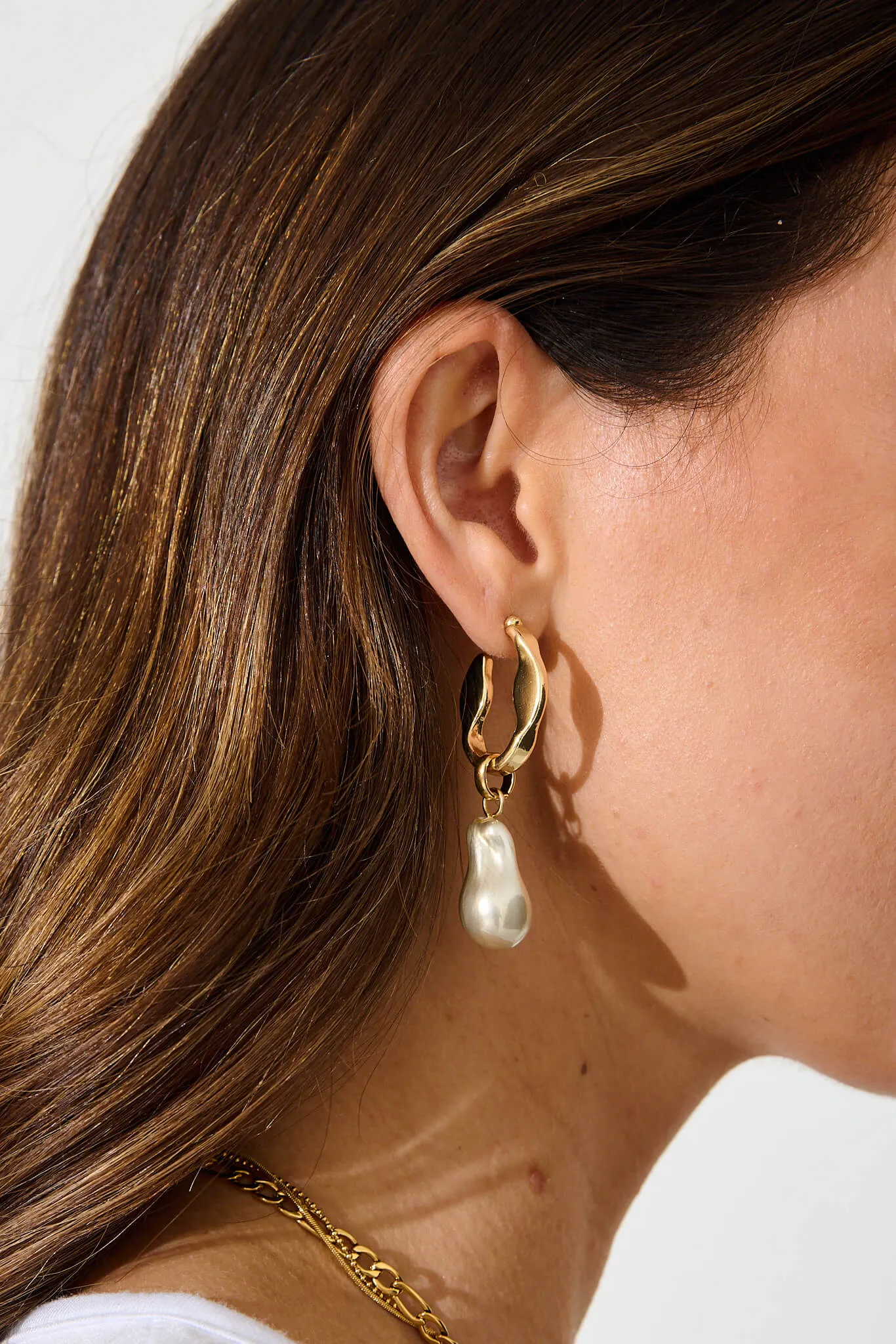 Hadi Drop Earrings In Gold With Pearl sold by St Frock product image thumbnail 2