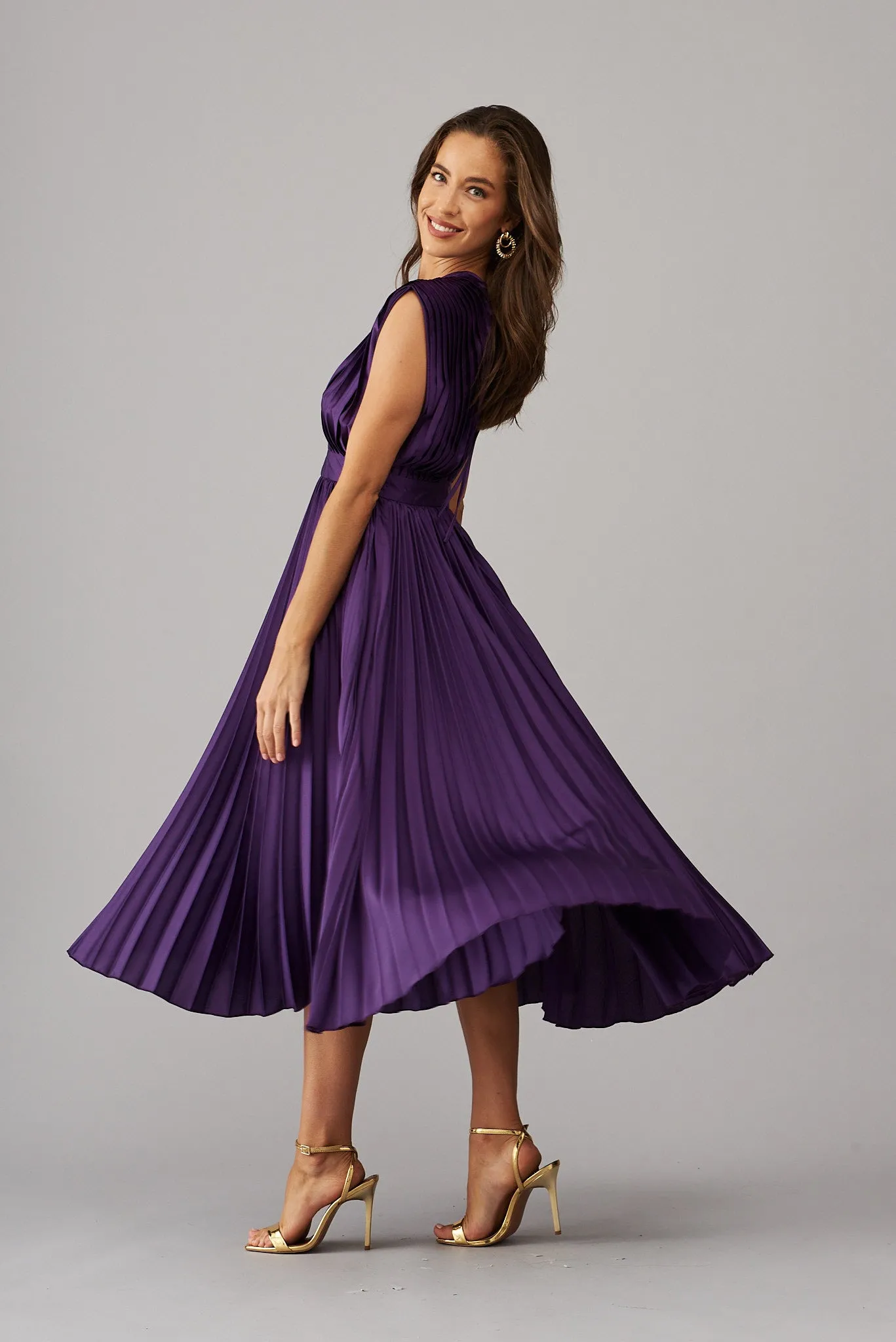 anetta midi dress Anetta Midi Dress In Pleated In Purple Satin