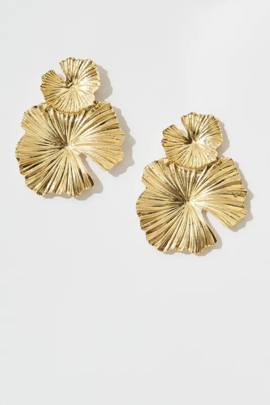 Perla Earrings In Gold sold by St Frock