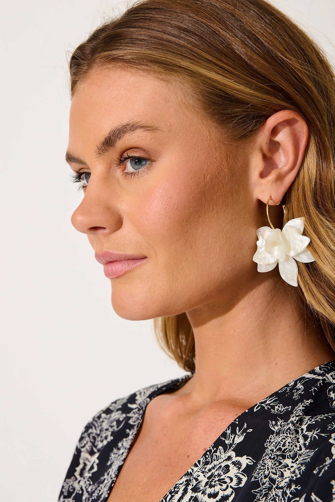 Lola Drop Earrings In Gold With White Resin sold by St Frock product image thumbnail 3