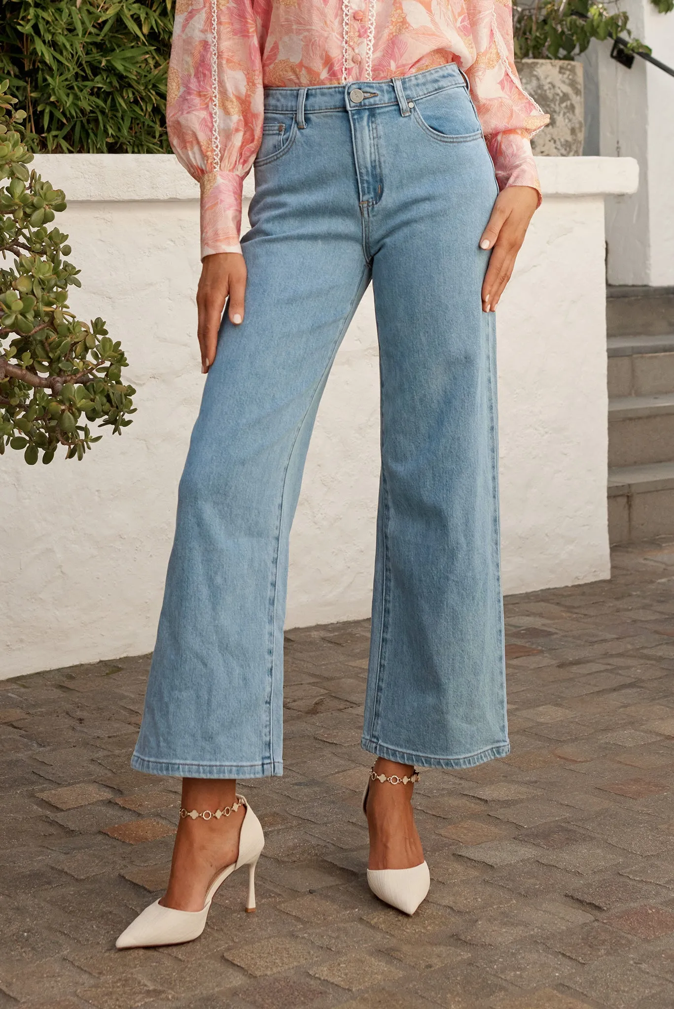 Jency Mid Rise Wide Leg Jean In Light Blue Denim sold by St Frock