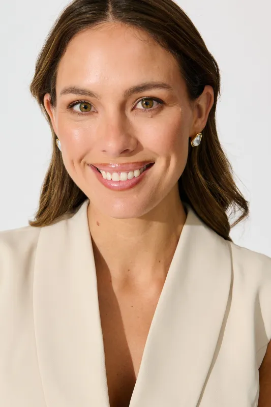 Odette Earrings in 18K Gold with Pearl sold by St Frock