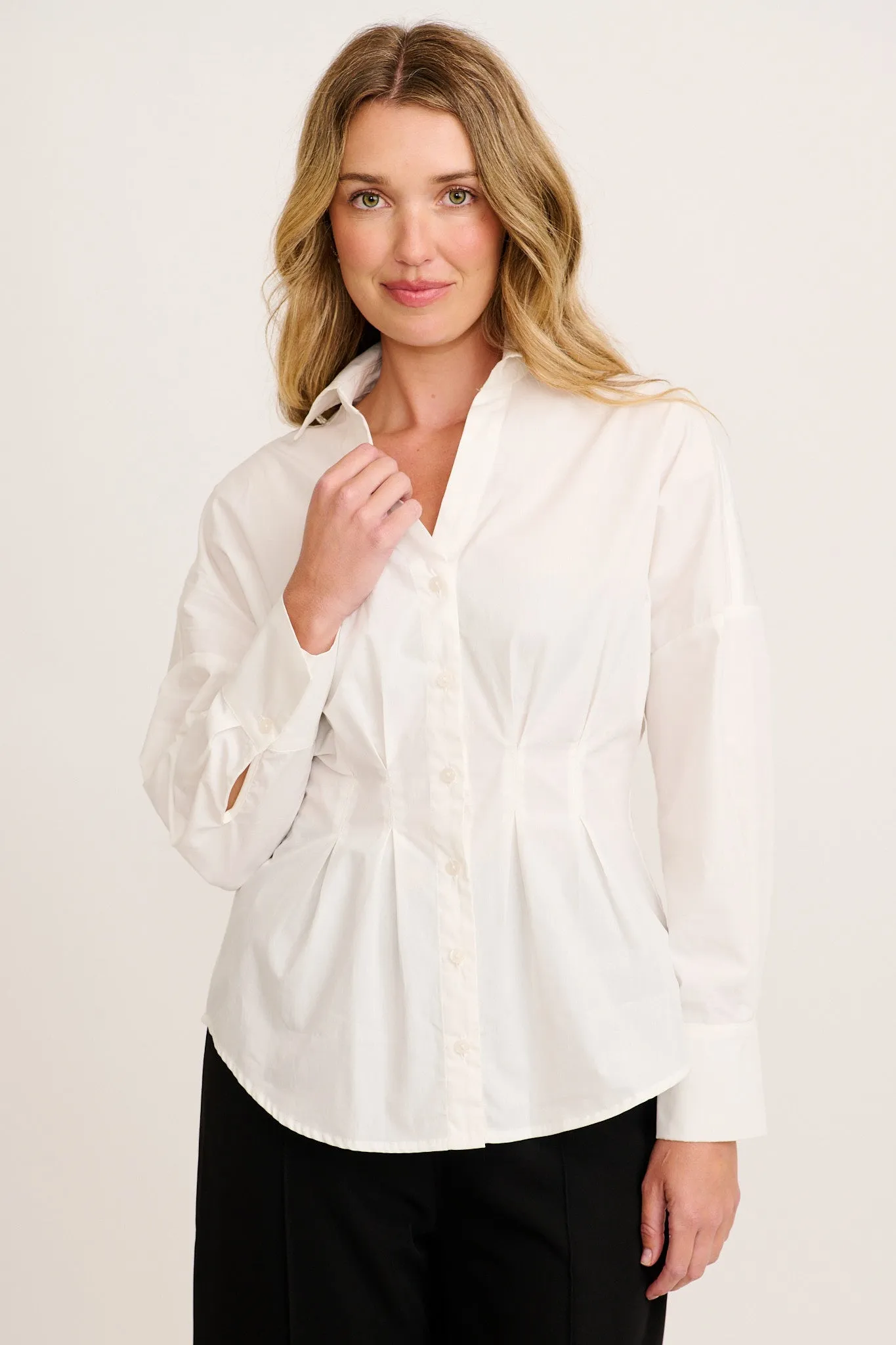 Olana Shirt in White Cotton sold by St Frock