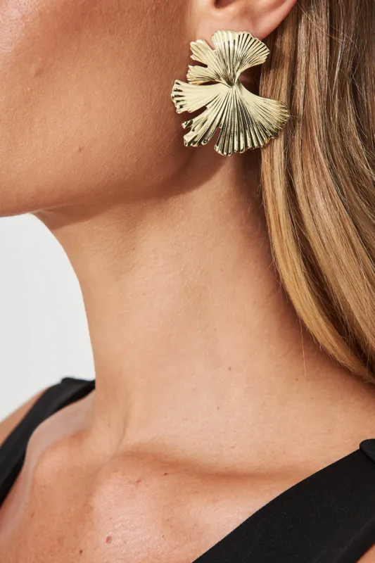 Pearly Earrings In Gold sold by St Frock