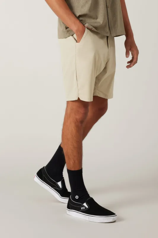 686 EVERYWHERE FEATHERLIGHT CHINO SHORT - Putty sold by Sun Diego Boardshops
