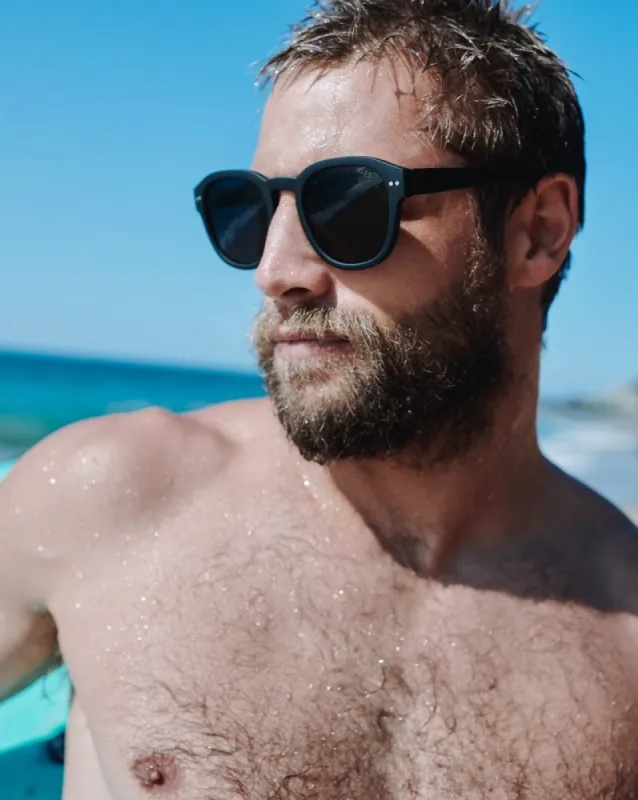 I-Sea BARTON - Black/Smoke sold by Sun Diego Boardshops