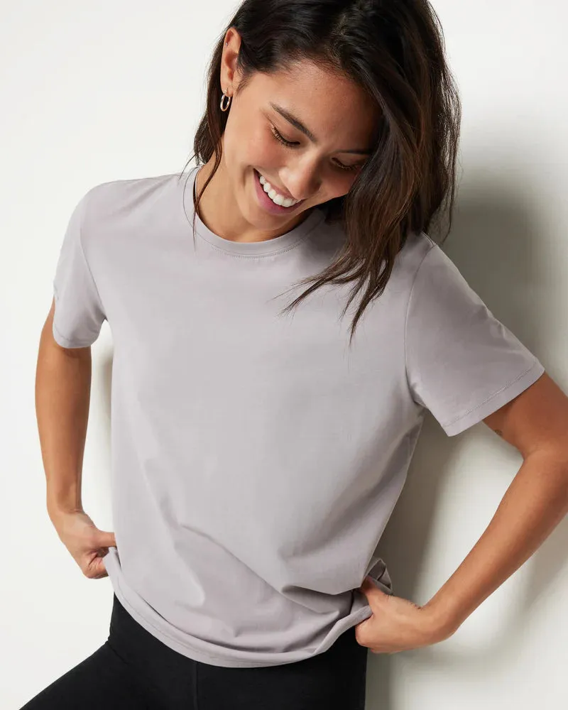 Vuori Feather Tee - Soft Pewter sold by Sun Diego Boardshops product image thumbnail 2