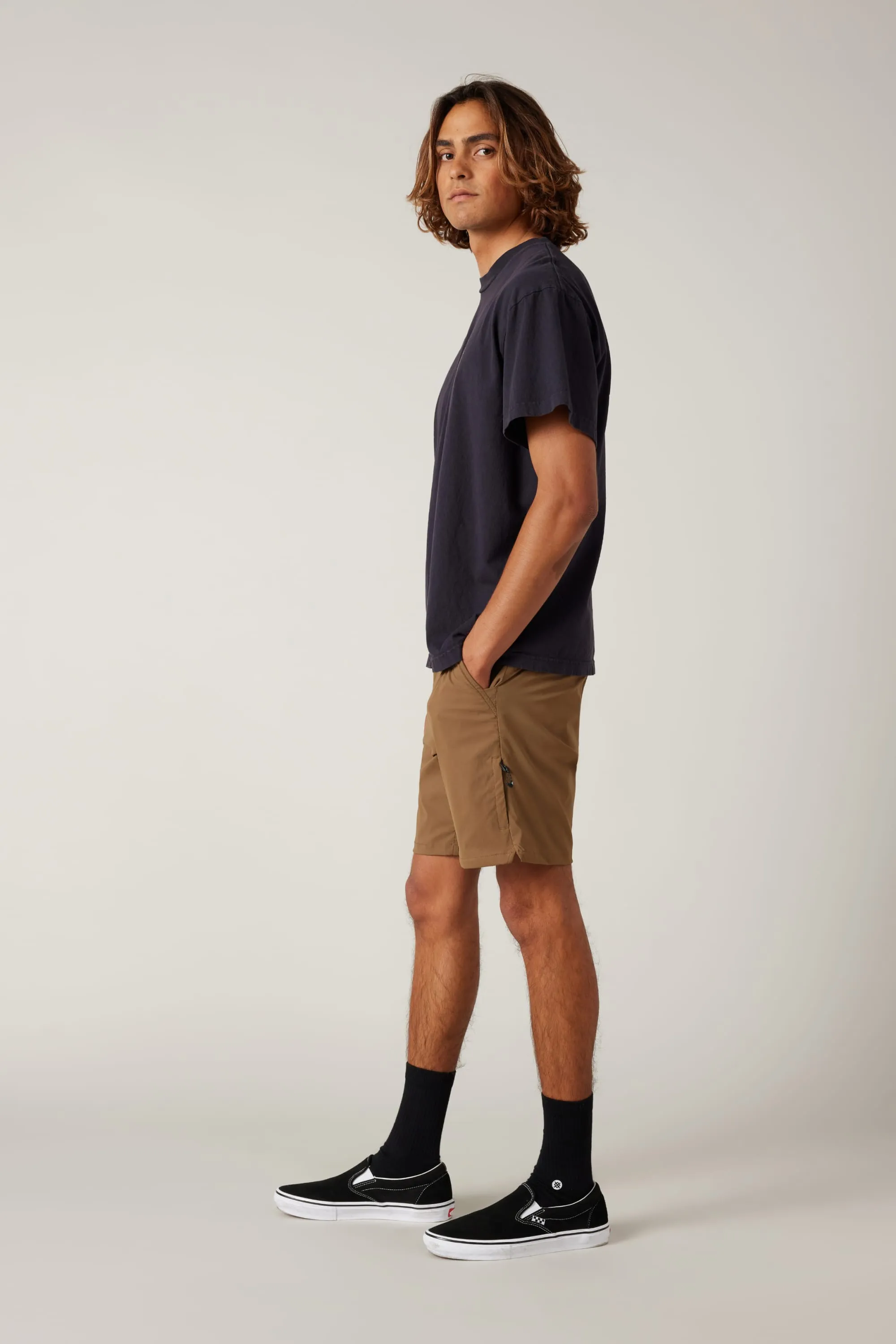 686 EVERYWHERE FEATHERLIGHT CHINO SHORT - Dark Khaki sold by Sun Diego Boardshops product image thumbnail 3