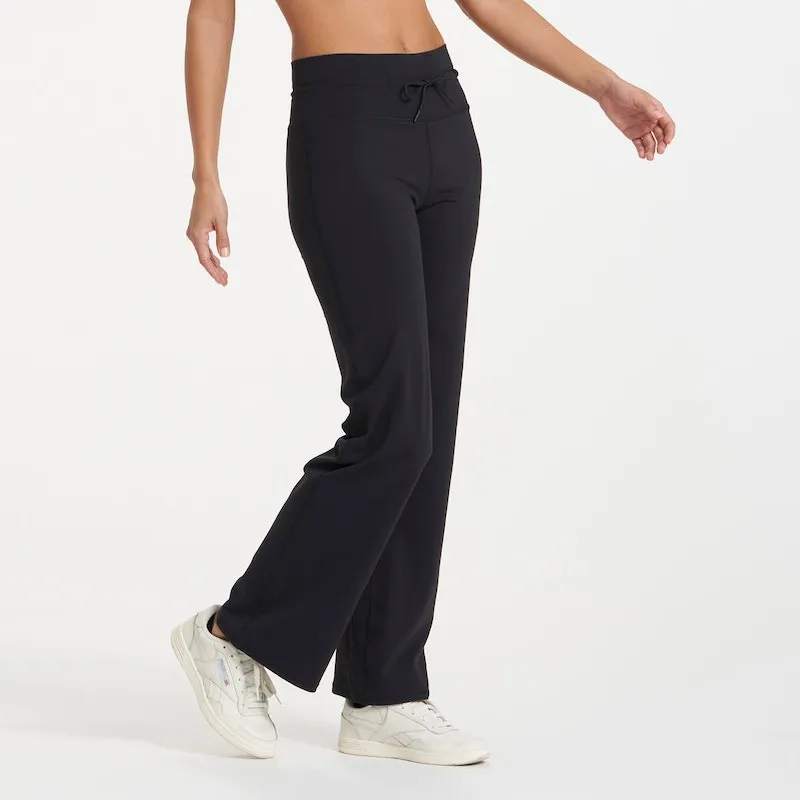 Vuori Daily Wideleg Pant - Black sold by Sun Diego Boardshops product image thumbnail 5