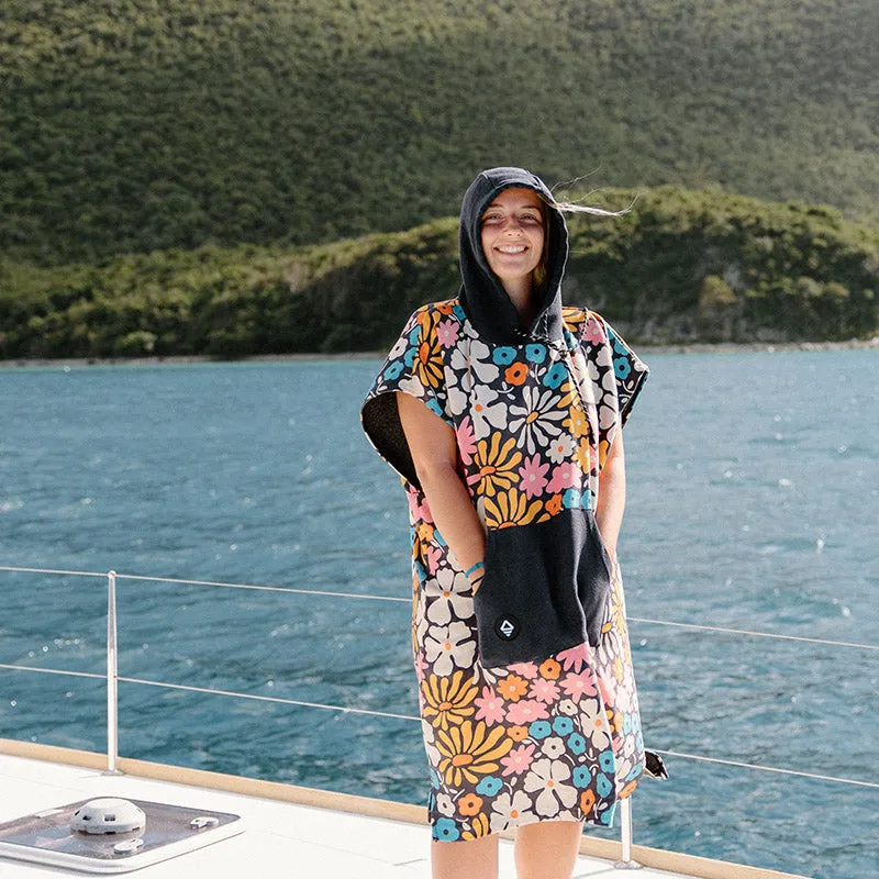 Nomadix Changing Poncho Hula S/M - MULTI sold by Sun Diego Boardshops