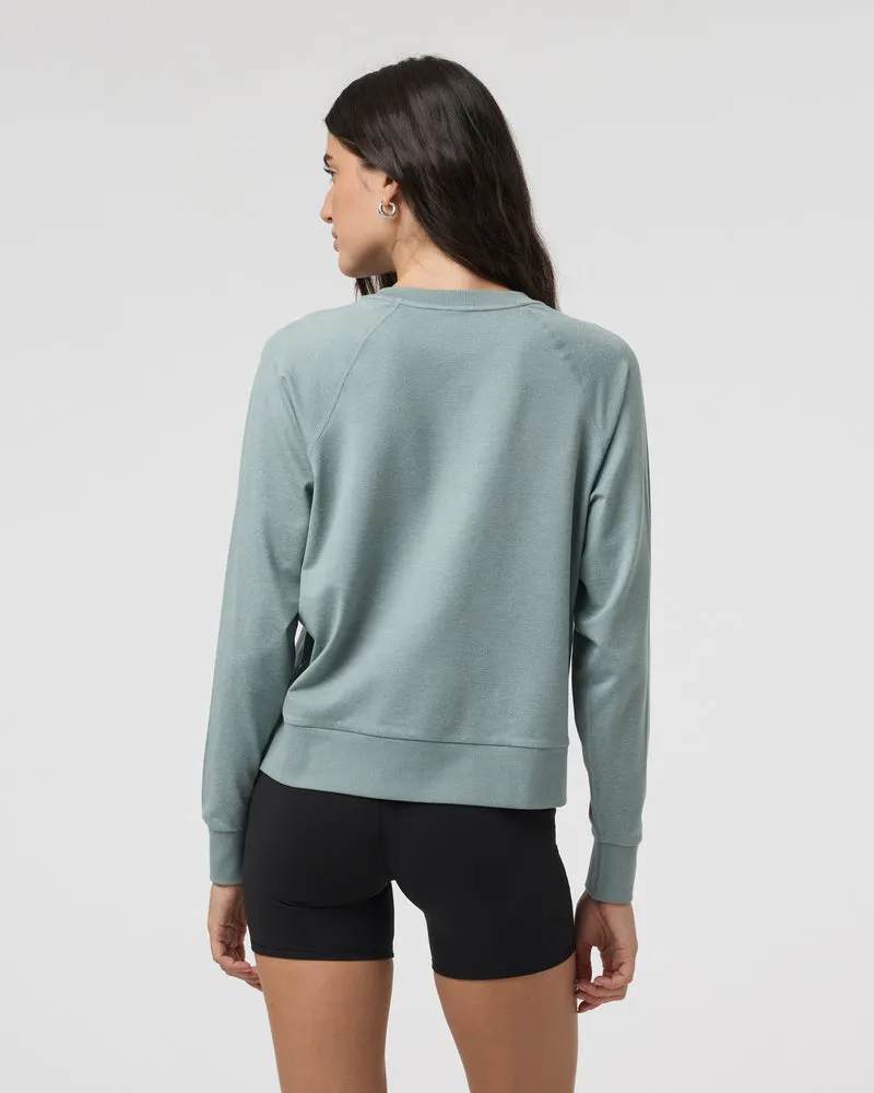 Vuori Long Sleeve Halo Crew - VINTAGE PISTACHIO sold by Sun Diego Boardshops product image thumbnail 2