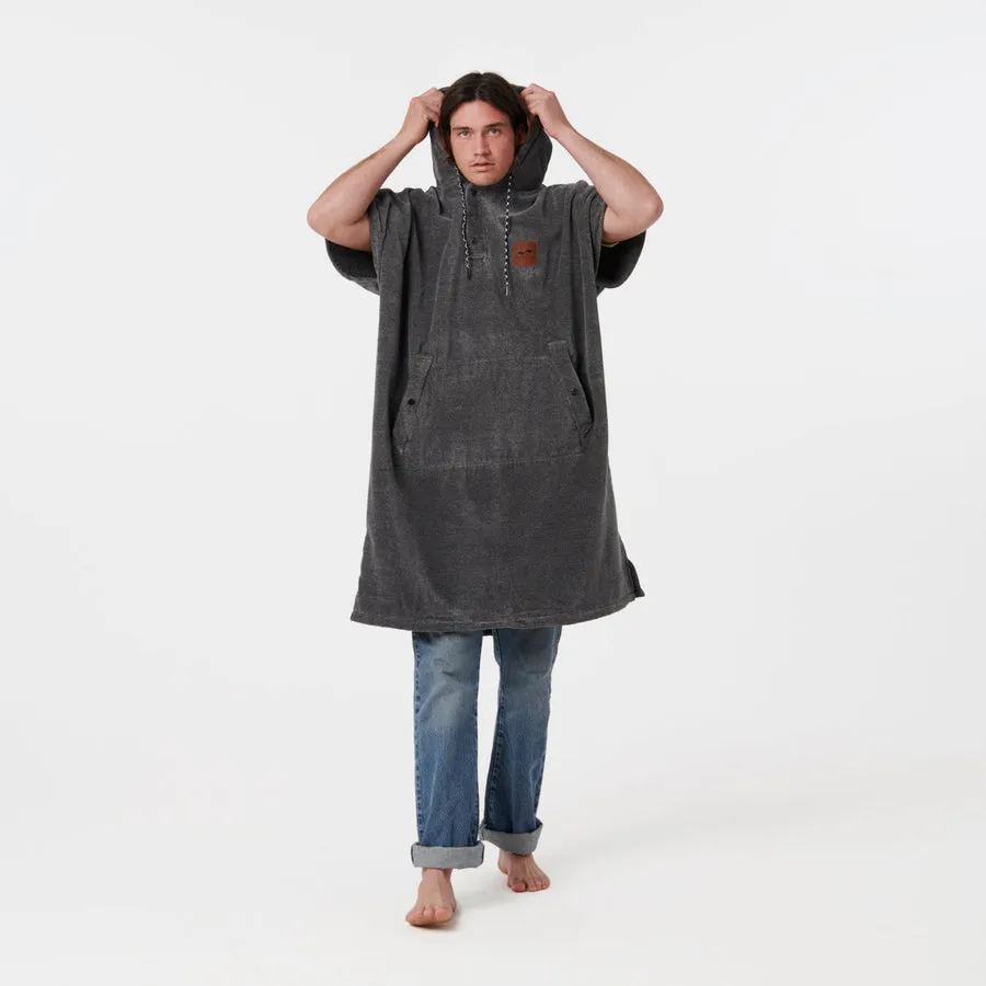 SLOWTIDE The Digs Extra-Warm Poncho - HEATHER GREY sold by Sun Diego Boardshops product image thumbnail 2