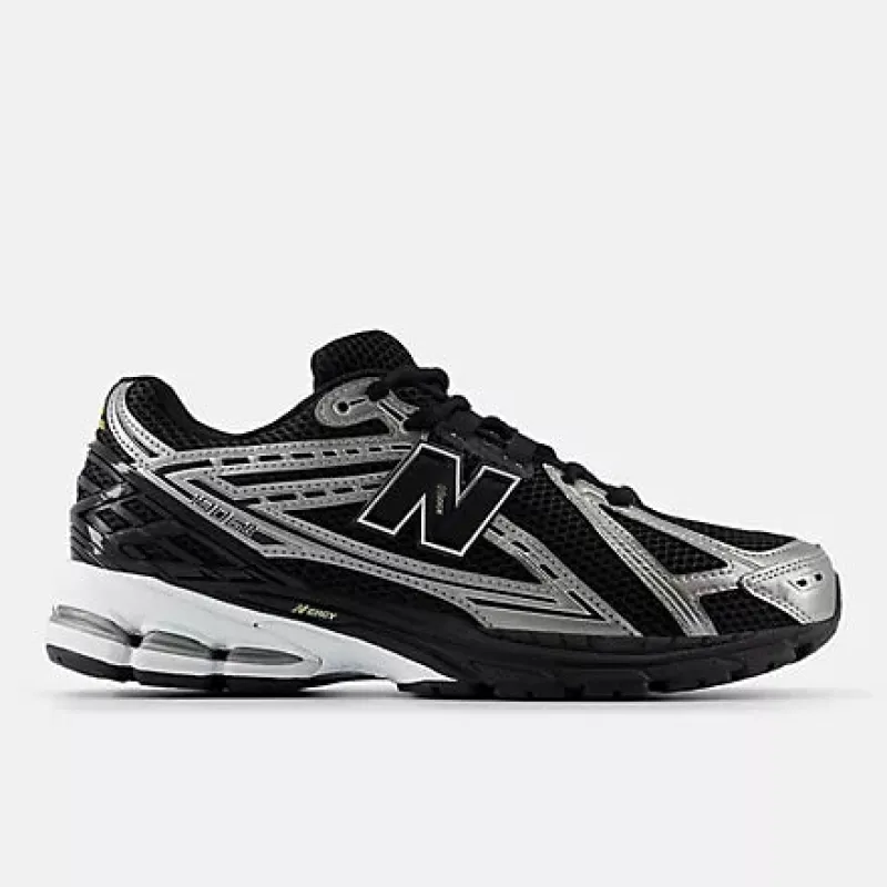 New Balance 1906R - BLACK sold by Sun Diego Boardshops