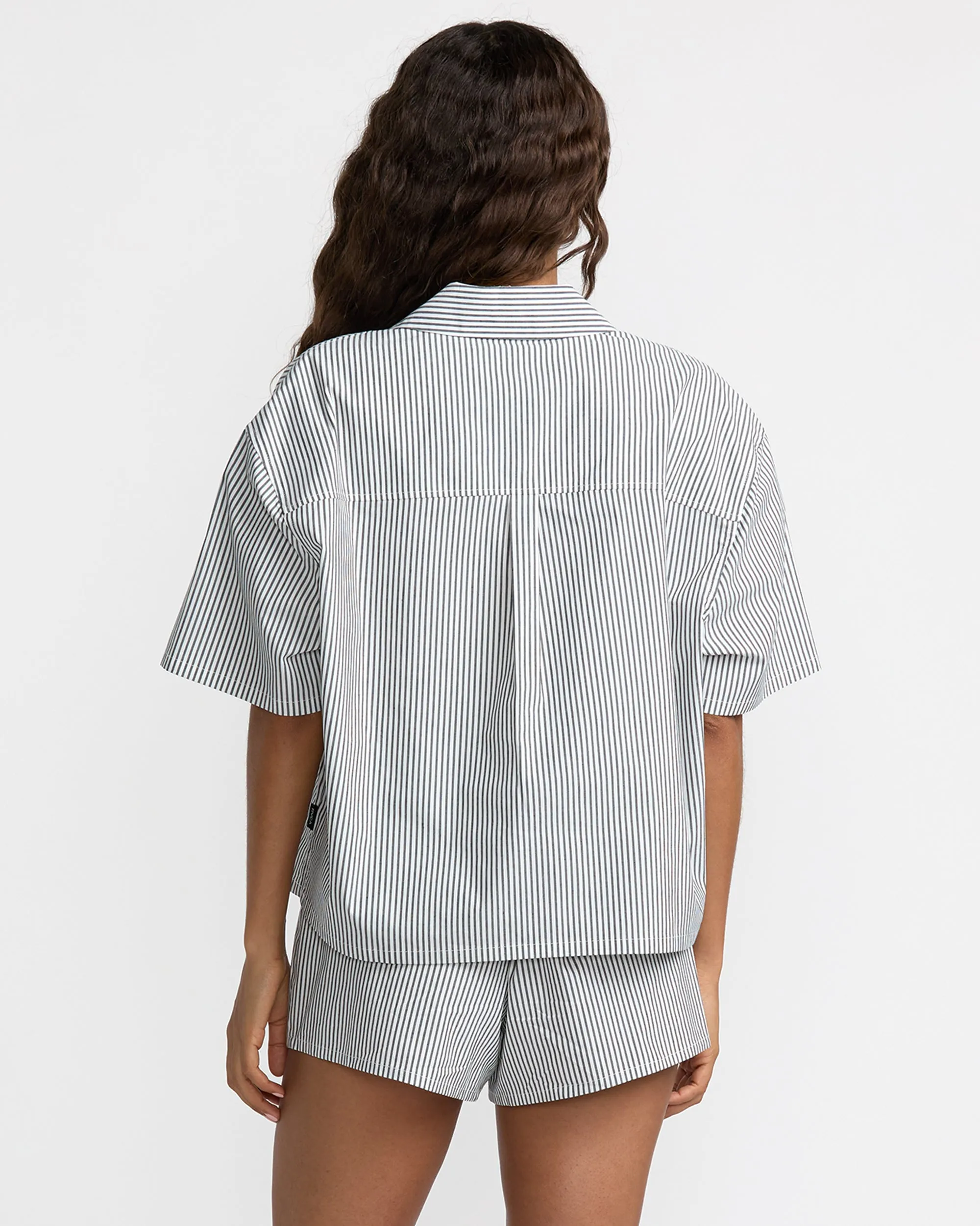 RVCA Mikey Top - Pirate Black sold by Sun Diego Boardshops product image thumbnail 2