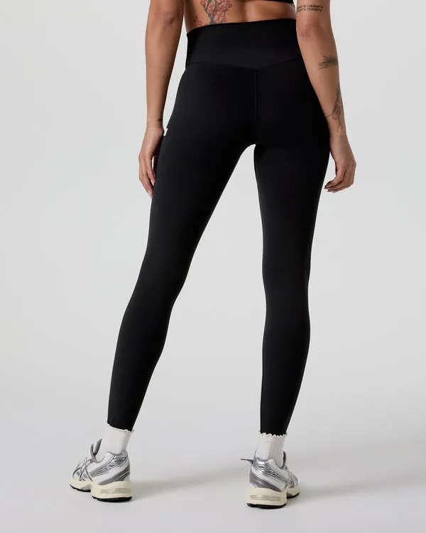 Vuori Alltheform Legging - Black sold by Sun Diego Boardshops product image thumbnail 4