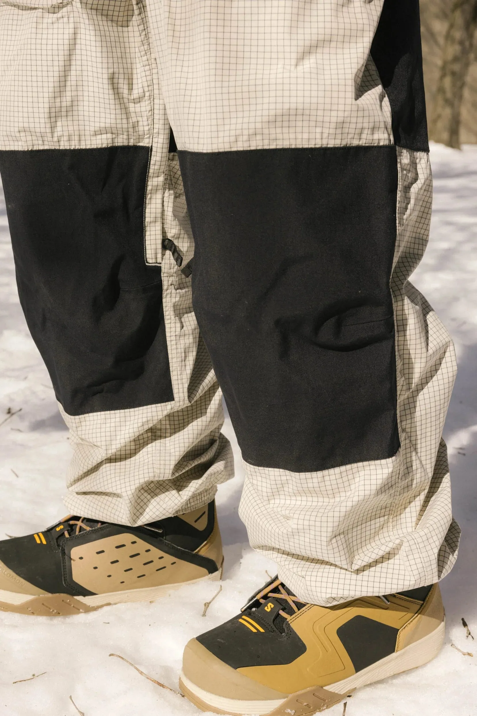 686 Ghost 2.5L Pant - Limestone Grid sold by Sun Diego Boardshops product image thumbnail 3