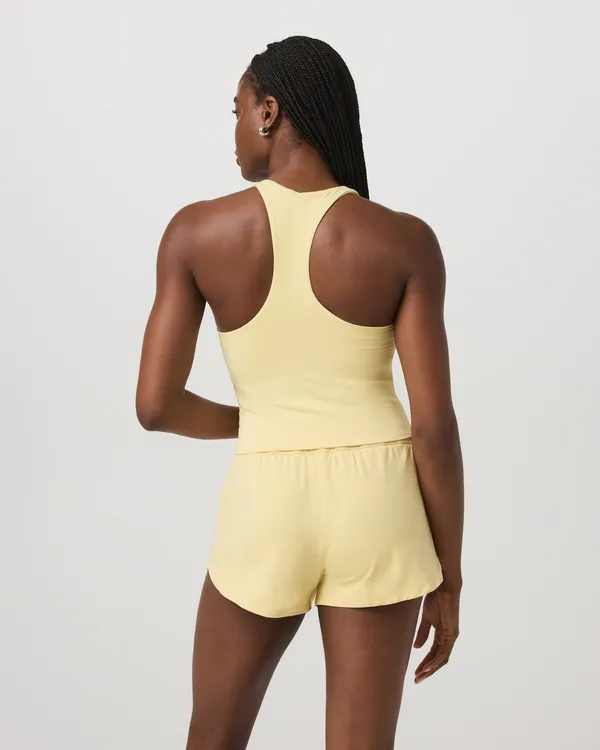 Vuori Halo Performance Crop 2.5 - Lemon Snap Heather sold by Sun Diego Boardshops product image thumbnail 2